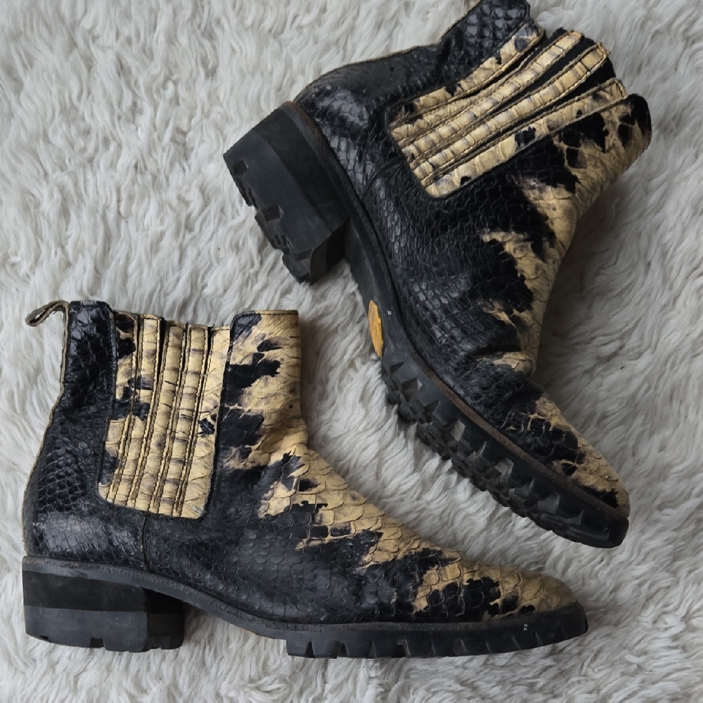 Modern Vice Custom NYC Snakeskin Short Boot EU 38